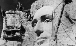 Mount Rushmore Construction – Abraham Lincoln